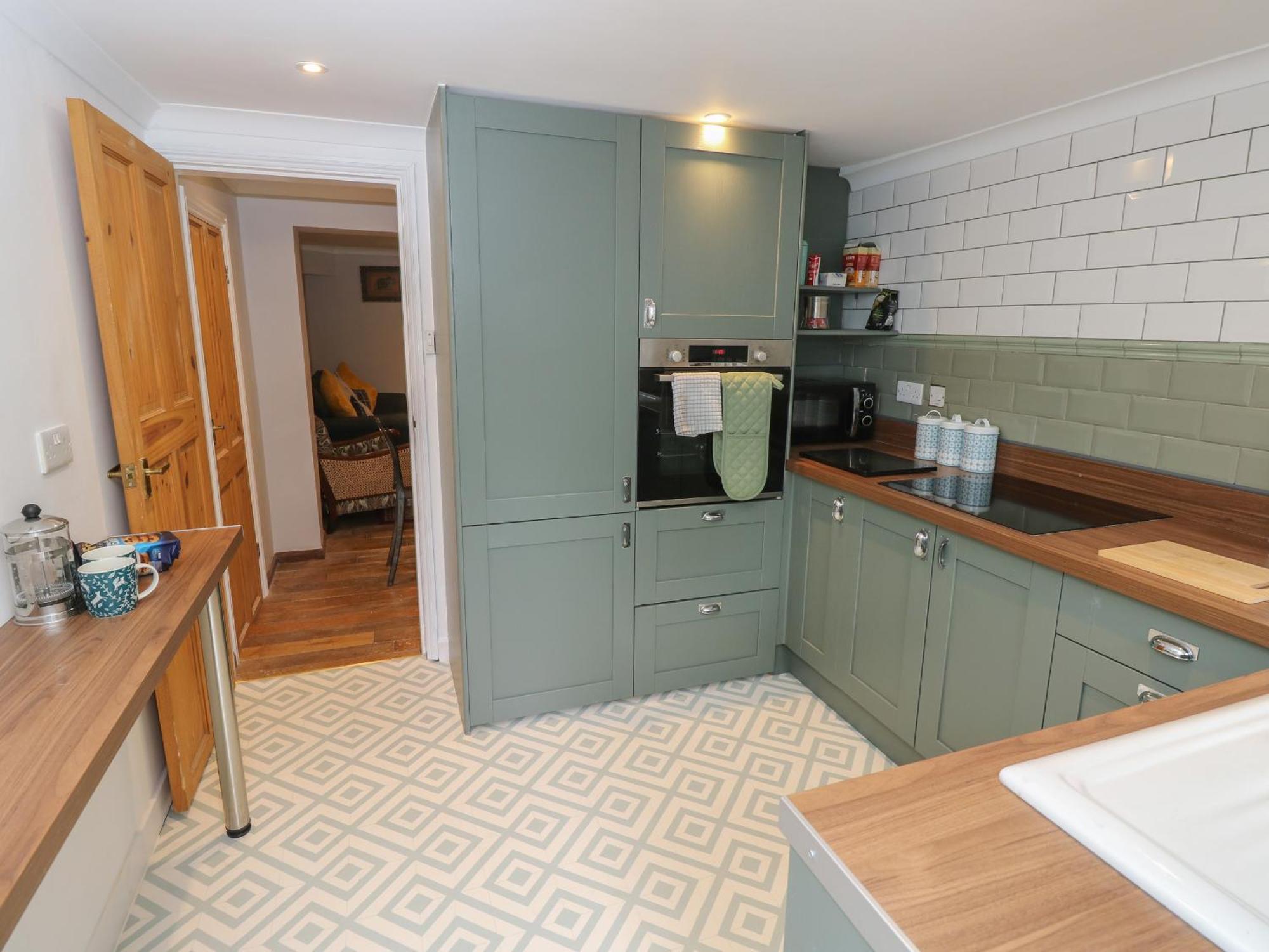 5a Castle Street * Ryde (Isle of Wight)